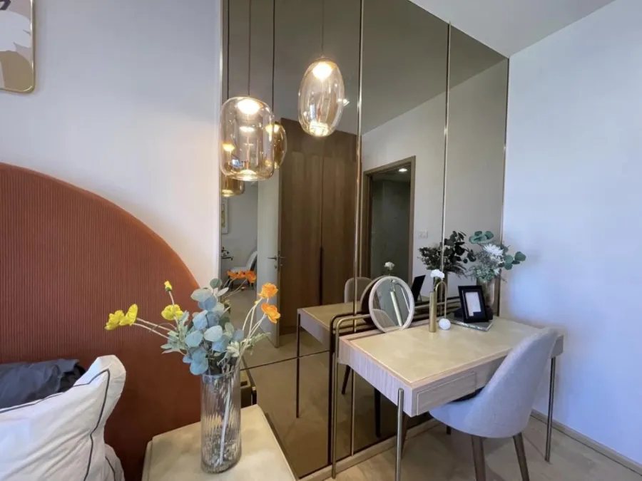 ขายดาวน์คอนโด ณ รีวา เจริญนคร ห้อง 1 bed ทิศใต้ มองเห็นวิวแม่น้ำ พร้อมราคาสุดคุ้ม ซื้อเลยจ้า