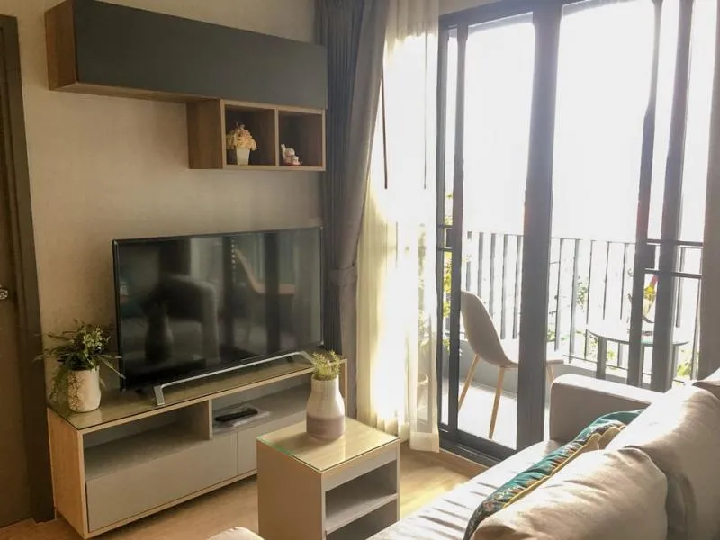 Condo for rent, Ideo O2, corner room, pool view, fully furnished, don't wait.
