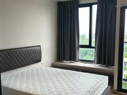 ให้เช่า The Indeed Condo Amata ห้องมุมให้ความเป็นส่วนตัว เฟอร์นิเจอร์บิวท์อินอย่างดี ไม่จองไหวหรอ