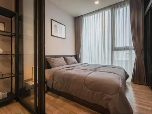 For rent The Line Chatuchak-Mochit. The room is unbearably beautiful. Ready to move in. Very good price. If interested, you need to hurry up.