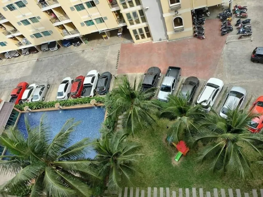 Sell Supalai City Home Srinakarin, empty room, 8th floor, built-in wardrobe, sliding door You can't miss it, book now.