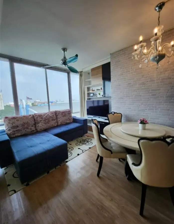 For sale: The Iris Rama 9-Srinakarin, 1 bedroom, 1 bathroom, fully furnished, JW Tower view, reserve now.