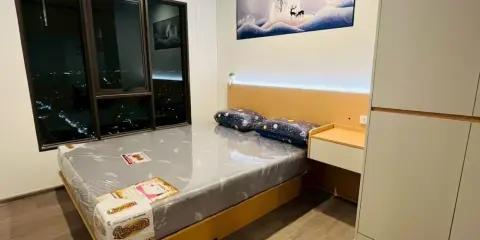 ให้เช่า 𝐑𝐞𝐠𝐞𝐧𝐭 𝐇𝐨𝐦𝐞 𝐖𝐮𝐭𝐭𝐡𝐚𝐤𝐚𝐭 ห้องกั้นแยกเป็นสัดส่วน แบ่งโซนชัดเจน ราคาคุ้ม คุณต้องรีบย้ายด่วนๆ