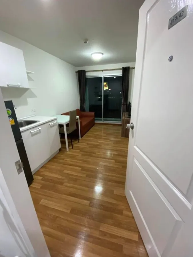 For rent: S Condo Samut Sakhon, a lovely room, fully furnished, just bring your bags and move in!