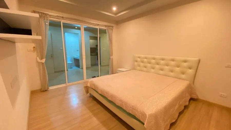 ขาย Happy Condo Ladprao 101 ชั้น 4 ห้องกว้าง ตกแต่งเรียบง่าย น่าอยู่ มาแต่ตัวเข้าอยู่ได้เลย