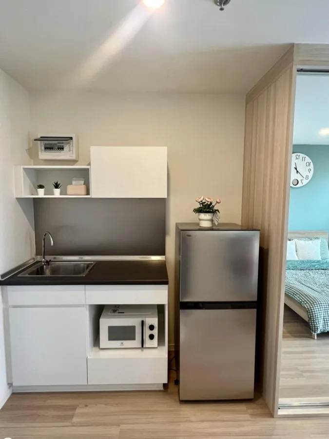 For rent, Lumpini Ville Chaengwattana-Pak Kret Station, garden view, airy and comfortable. Decorated in a minimalist style, book now.