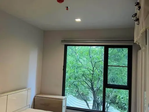 Urgent sale: Life Asoke Rama 9, ready to move in, complete facilities, great price, buy now. images
