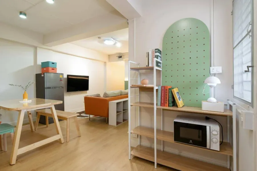 Century Park Condominium for rent, 3rd floor, fully furnished, very livable. Book now! (Quickly!)