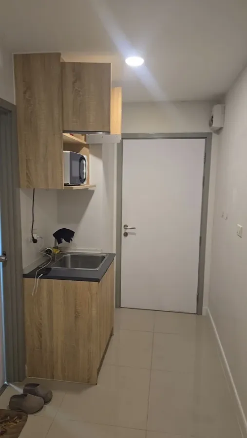For rent: The Series Condo Tiwanon, 6th floor unit. Fully furnished, just bring your bags and move in!