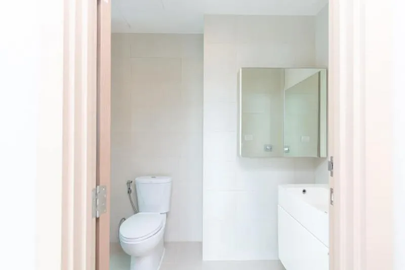 Condolette Midst Rama 9 for rent, fully furnished, in a prime location in the heart of the city. With the beauty that everyone will fall in love with, book now.