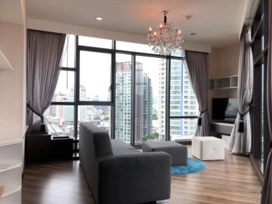 Condo for rent Wyne Sukhumvit, corner room, wide, beautiful view, ready to move in the heart of the city, don't wait!!