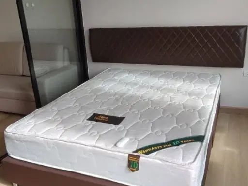 ให้เช่า The Indeed Condo Amata 1 ห้องนอน 1 ห้องน้ำ มาพร้อมเฟอร์ครบครัน หิ้วกระเป๋าเข้าอยู่ได้เลย