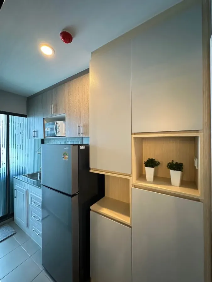 Condo for rent, Regent Home Bangna, fully furnished and ready to move in. Complete amenities. Affordable price. Move in now!