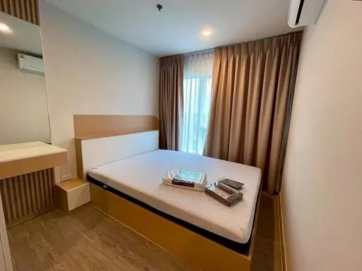For rent: Regent Home Bangna condo, corner unit, quiet and private, 7th floor, unobstructed view. Book now!