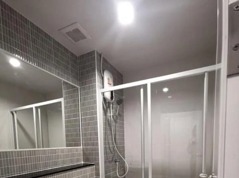 ** Condo for rent Regent Home Bang Son Project 2 Phase 28 ** near MRT Bang Son The room is decorated and ready to move in. Hurry up to reserve!!