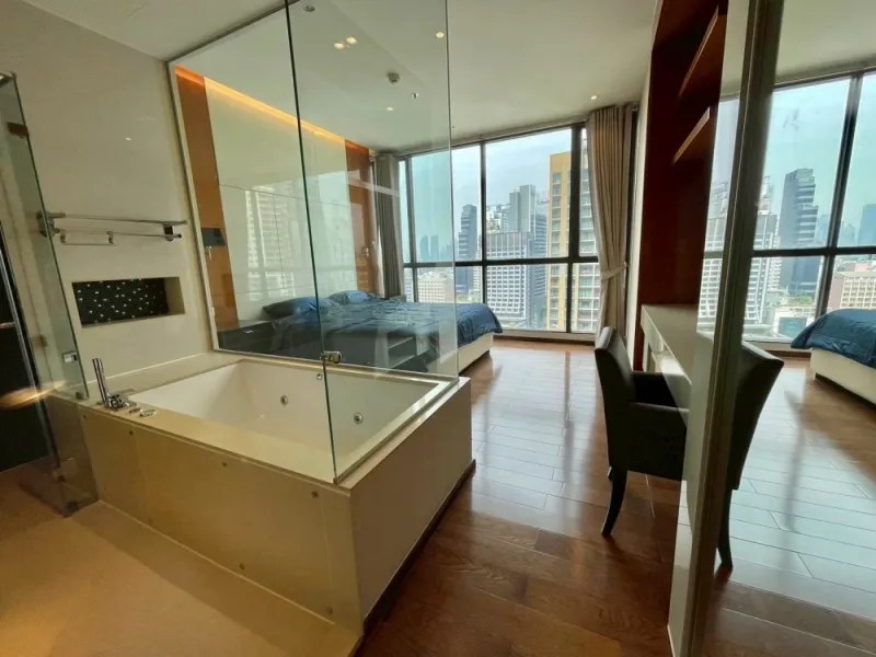 ให้เช่า The Address Sukhumvit 28 ห้องกว้างขวาง มาพร้อมพื้นที่ใช้สอย ชั้น 17 ได้วิวสูง จองเลย อย่าพลาด