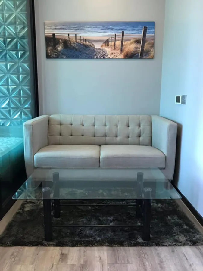 Sell ​​Brown Condo Ratchada 32 doors using Digital door lock system, good built-in furniture, do not wait, book now