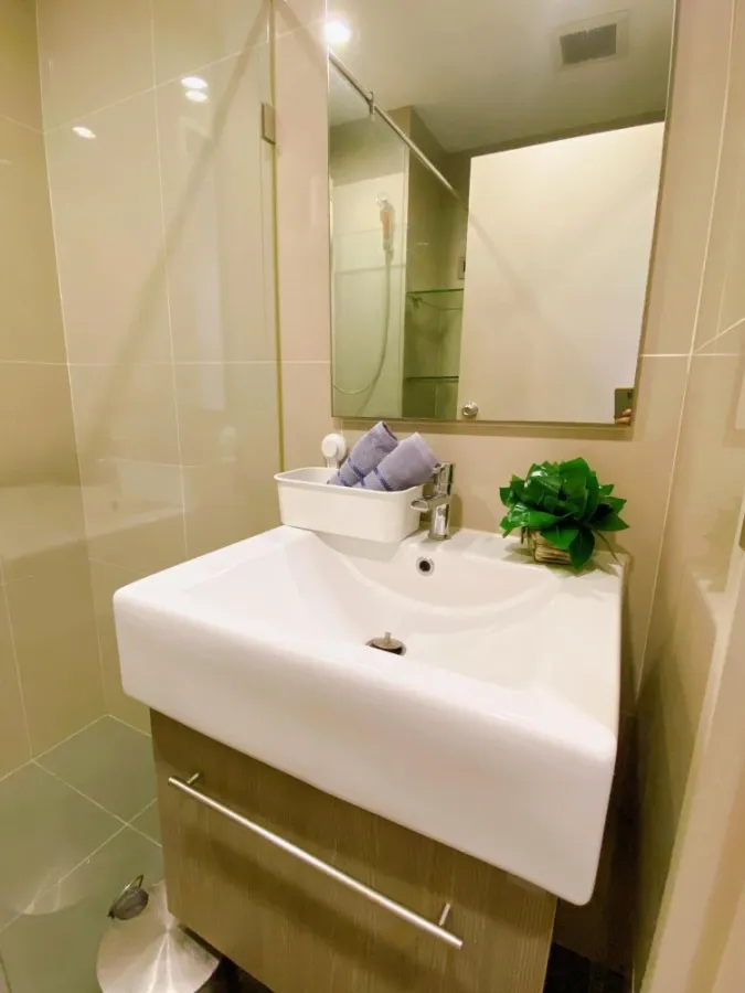 For sale, rent, Ideo Mobi Bang Sue, Grand Interchange, corner room, north view, garden view, fully furnished, book now.
