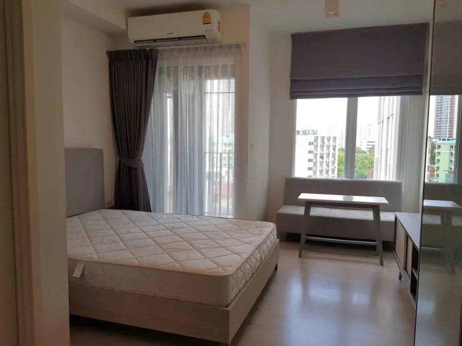 Sell / rent Condo Chapter One Eco Ratchada-Huay Kwang Studio 1 bath, fully furnished, electrical appliances.