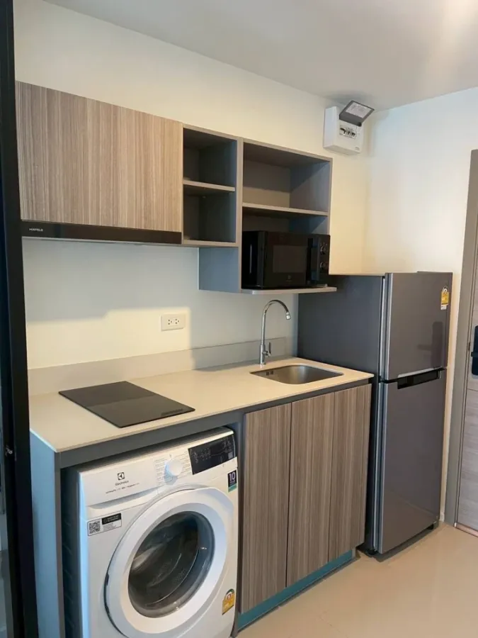 Rent a great-value unit at The Origin Ramintra 83 Station, 6th floor (great view, not hot, not too high). Don't miss out!