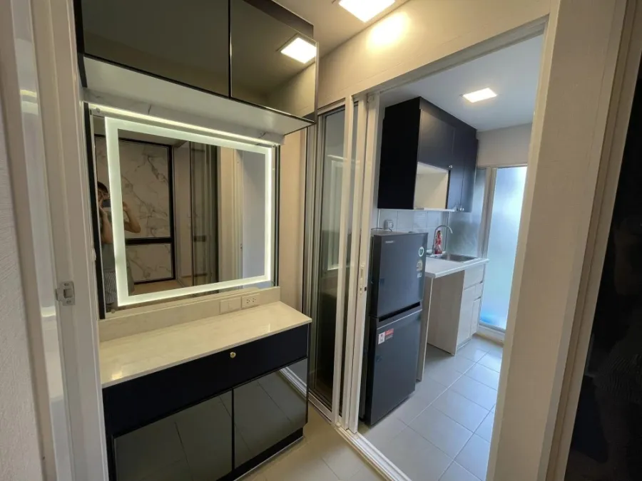 For rent, Plum Condo Rangsit Alive Phase 2, 5th floor, Building A, pool view, beautiful room, nice to live in. Hurry and reserve now. Don't wait.