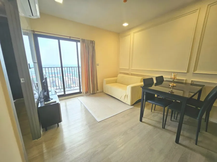 For rent, Modiz Launce Rangsit, 28th floor, divided room, fully furnished, nice to live in. Hurry and reserve now, don't miss it, urgent.