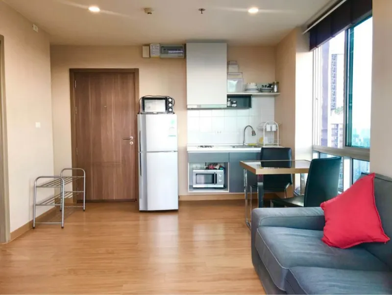 ให้เช่า!! คอนโด เดอะ เบส สุขุมวิท 77 ชั้น 37 ตึก B ห้องมุม วิวเมือง เฟอร์ครบพร้อมอยู่ ห้ามพลาด!!