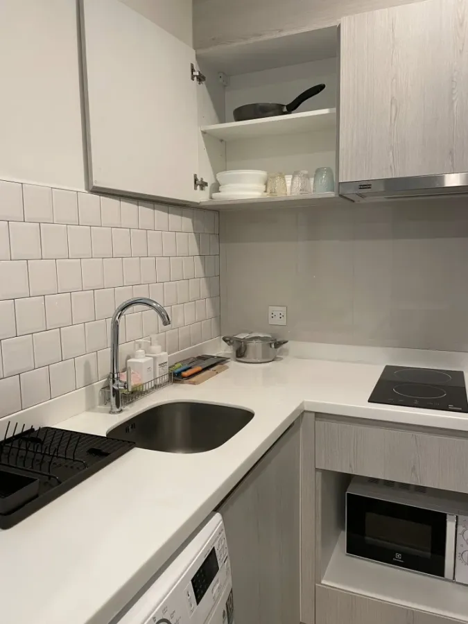 Life Asoke condo for sale. Fully furnished and ready to move in. Complete amenities. Great price. Reserve yours today!