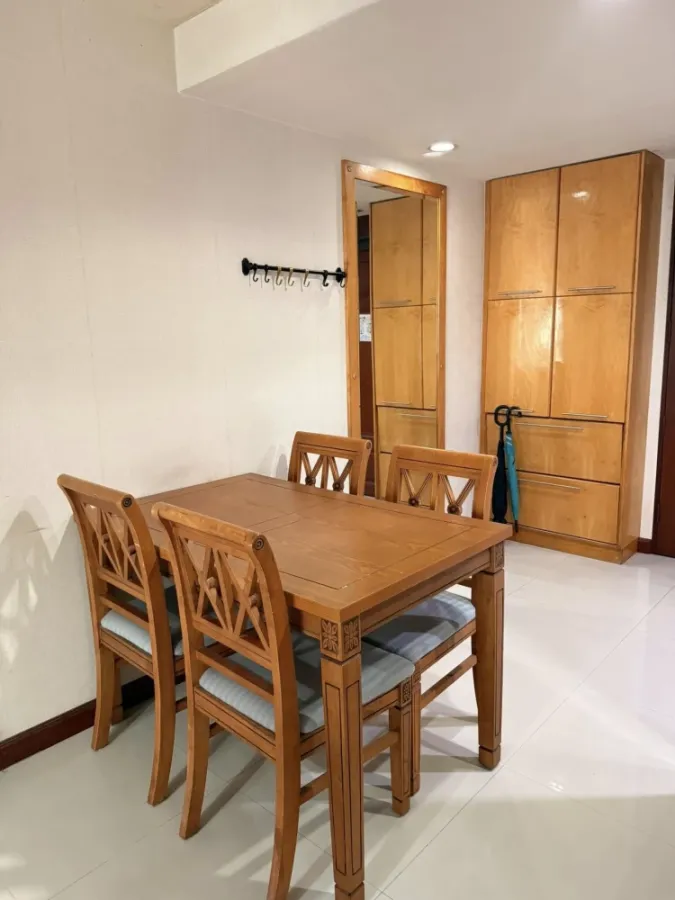 ให้เช่า Noble house phayathai ห้องพร้อมอยู่ พื้นที่ใช้สอยเยอะ รีบมาจับจองเลย อย่าพลาด