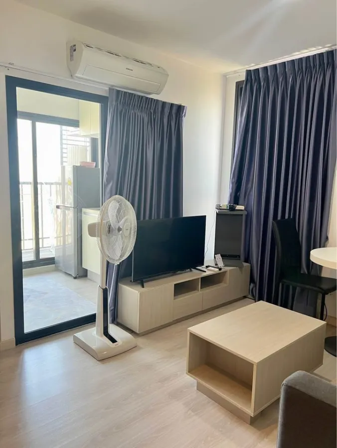 For sale or rent, Skyline Rattanathibet, 16th floor, open view, comfortable for the eyes, fully furnished, whether you want to buy or rent, it's wor