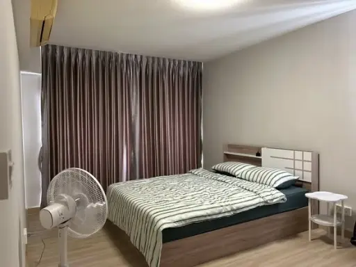M Society Condominium for rent, spacious room with plenty of usable space, comes with complete furniture and appliances. Reserve now!