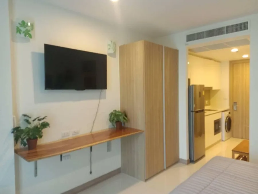 ขาย ให้เช่า THE RIVIERA WONG AMAT BEACH ห้อง STUDIO วิวสระว่ายน้ำ ตกแต่งพร้อมอยู่ ห้ามพลาด
