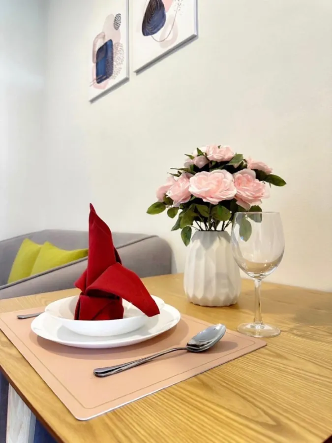 For rent Chewathai Kaset Nawamin, 8th floor, beautiful room, fully furnished, just carry your bags and move in immediately. Book now, don't miss it.