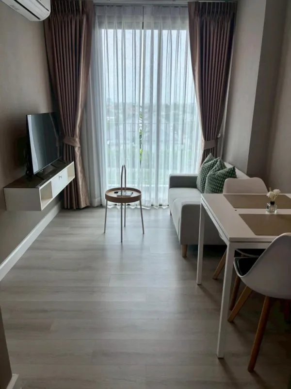ให้เช่า Metro Luxe Riverfront Rattanathibet ชั้น 7 ห้องแต่งครบ น่าอยู่ จองเลย