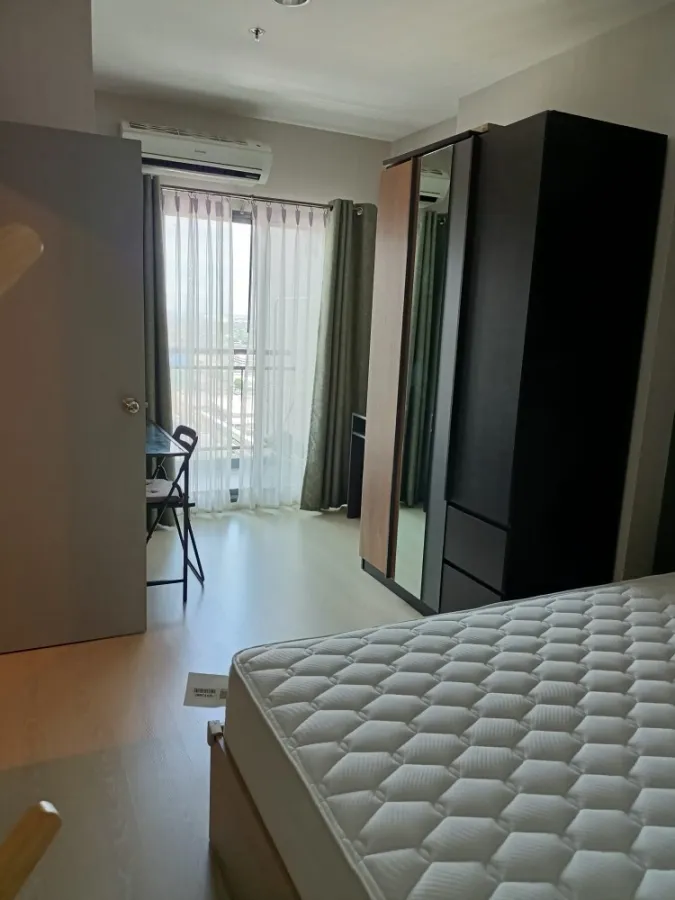 Condo for sale, Ideo Sukhumvit 115, decorated with wallpaper, high floor, swimming pool view, reserve first, own first.