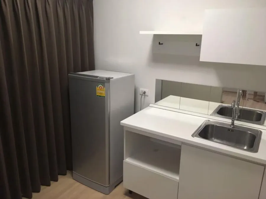 Plum Condo Ladprao 101 for rent, Studio room, fully furnished. You can carry your bag in.