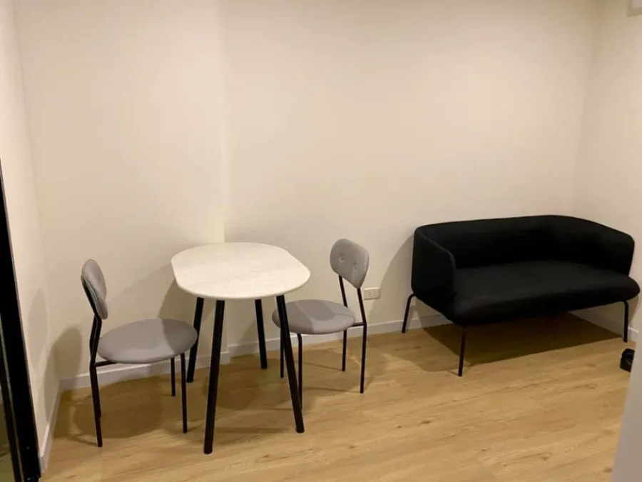 For Rent Attitude BU 1 ห้องนั่งเล่น 1 ห้องน้ำ ชุดครัว build-in ชั้น 7 ได้วิวมอกรุงเทพ สวยมาก จองด่วน