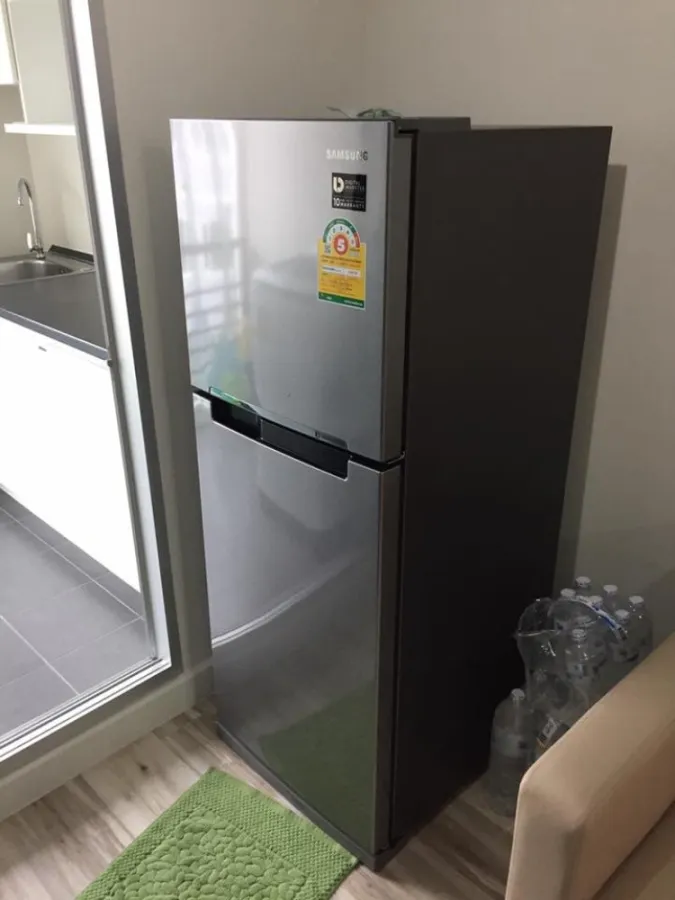 Condo for sale, Sammakorn S9 Condominium, Building C, pool view, 8th floor, corner room, ready to move in. Don't let it slip away!