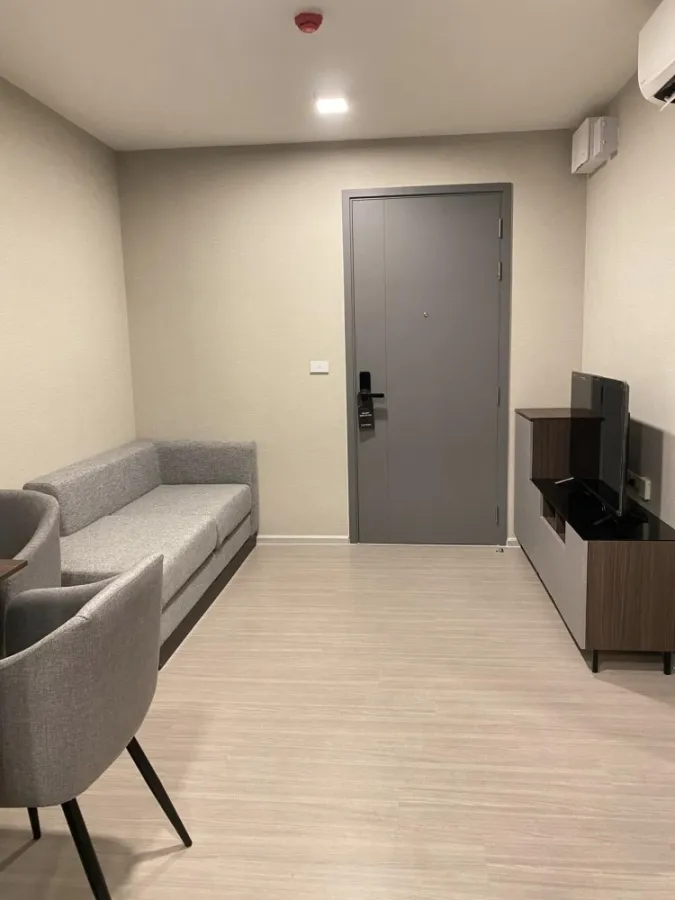 For rent: Quintara Phum Sukhumvit 39, 7th floor, spacious room, well-proportioned, with amenities. Good like this, book now.