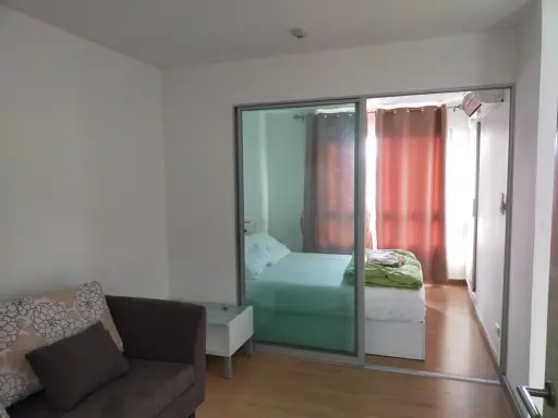 For rent, Den Vibhavadi, complete facilities, very good price, definitely not disappointed after booking.