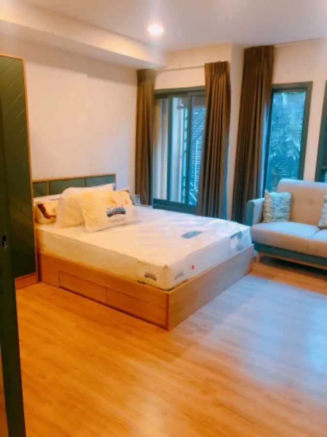 ให้เช่า คอนโด เดอะ เบส สุขุมวิท 50 ห้องสตูดิโอ พร้อมอยู่ ราคาพิเศษกว่าใคร พลาสดไม่ได้แล้ว!!