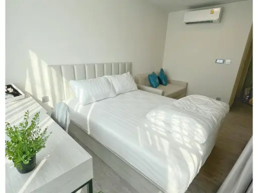 For rent, Cave Eva, Building C, 2nd floor, beautifully decorated room, ready to move in. Just bring your bag, don't miss it.