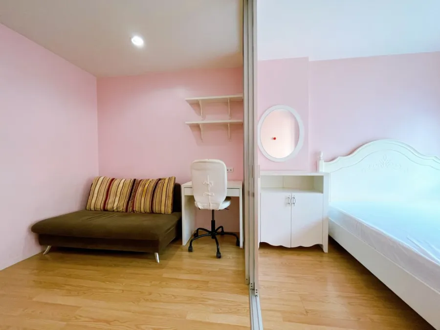 Sell / rent Condo Lumpini Ville On Nut - Phatthanakan, garden view, beautiful room, fully furnished, don't wait.