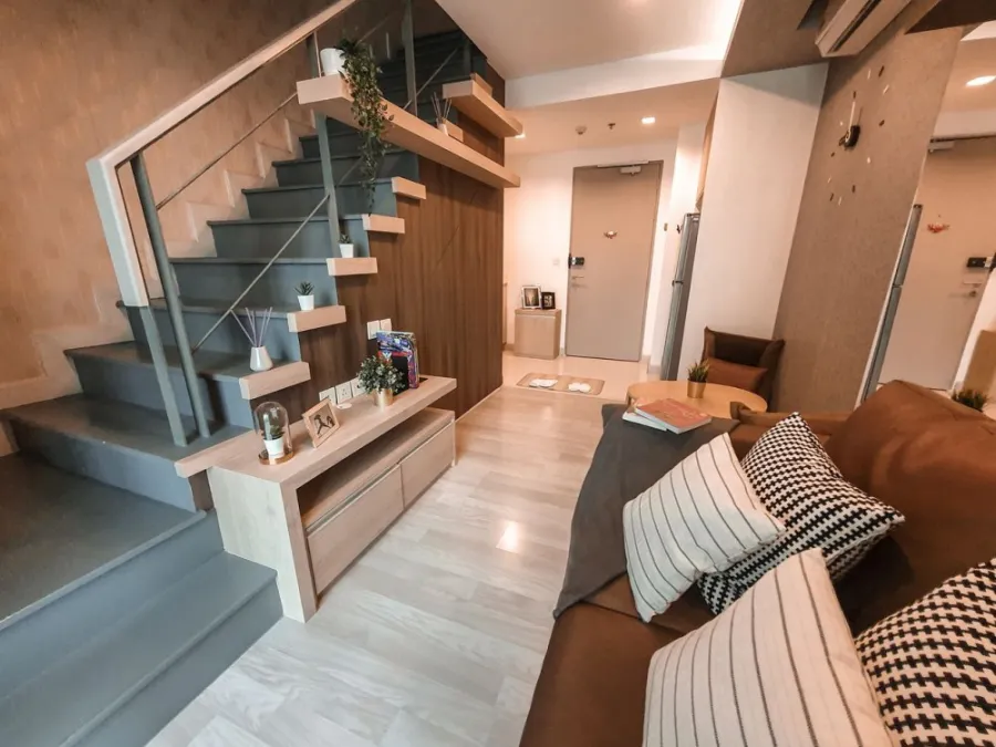ขาย/เช่า คอนโด ไอดีโอ โมบิ สุขุมวิท ห้อง Duplex 2 ชั้น ห้องสวย ตกแต่งพร้อมอยู่ อย่ารอช้า