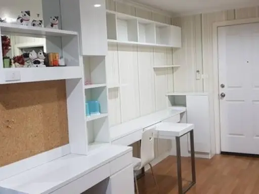 For rent, Lumpini Place Condo, Rama 4 - Kluai Nam Thai, beautiful room, built-in furniture, ready to move in, don't miss it