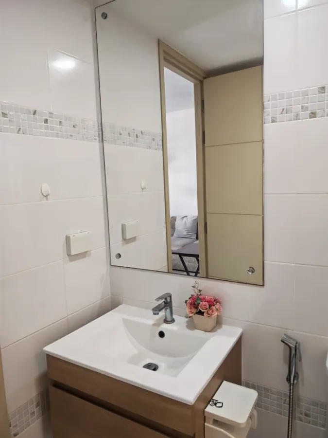 ขาย Nawa Living Nawamintra 75 1 ห้องนอน 1 ห้องน้ำ ตกแต่งคุมโทน ทำเลดี สิ่งอำนวยความสะดวกครบครัน จองเลย