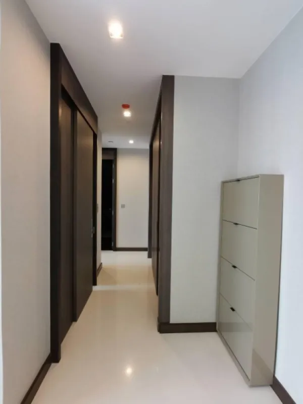 ให้เช่า คิว สุขุมวิท ห้องใหญ่ เฟอนร์นิเจอร์จัดเต็ม อย่ารอช้า
