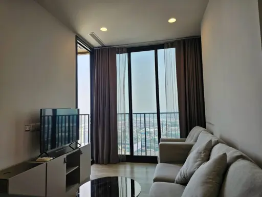 ให้เช่า Oka Haus Sukhumvit 36 1 ห้องนอน 1 ห้องน้ำ ห้องชั้นสูง วิวสวย ไม่บล็อค จองด่วน