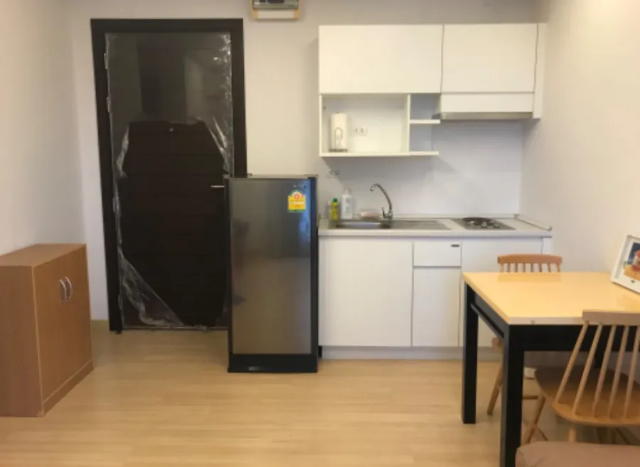 Condo for sale, True Thonglor, good location, convenient transportation, ready to move in. Don't wait.
