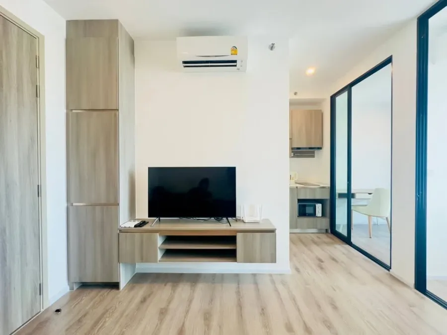 Condo for rent, Knightsbridge Sukhumvit-Theparak, spacious room, convenient travel.